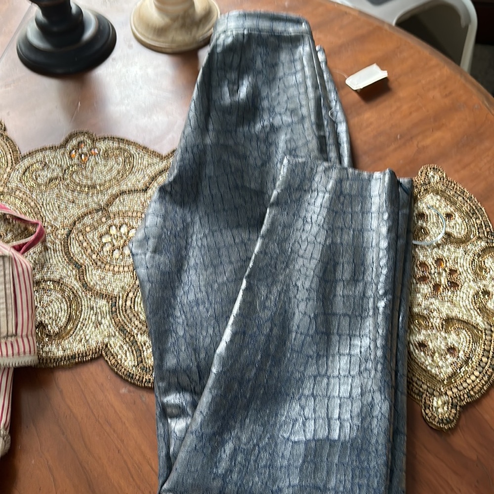 Cynthia Rowley size for $249 regular price new with tag - Picture 4 of 10